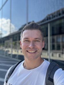 Selfie - iPhone 15 Pro Max