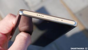 Infinix Zero 30 5G, detail na horní hranu