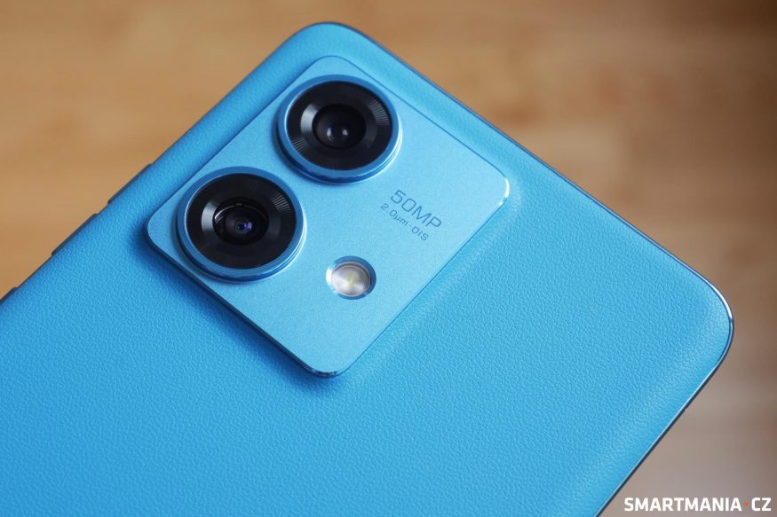 Motorola Edge 40 Neo, detail na fotoaparát