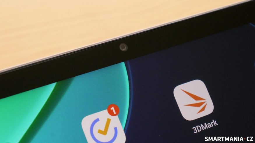 Xiaomi Pad 6, detail na přední selfie kamerku