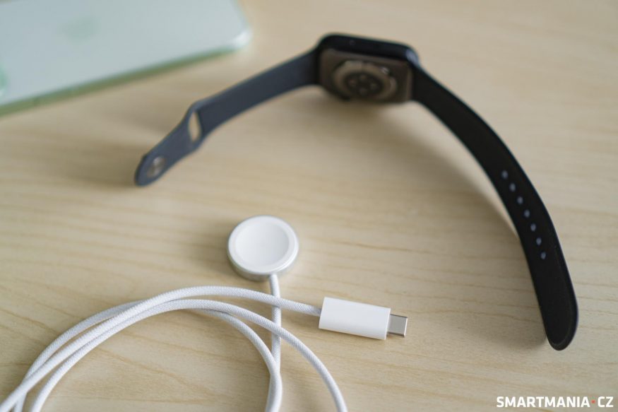 Nabíjecí puk k hodinkám s USB-C