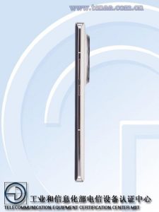 Realme GT5 Pro na snímcích z certifikace TENAA