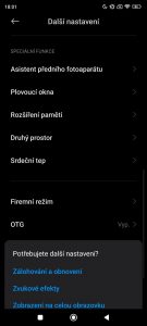 Screenshot MIUI, které velmi často nazývá položky slovem „Další“