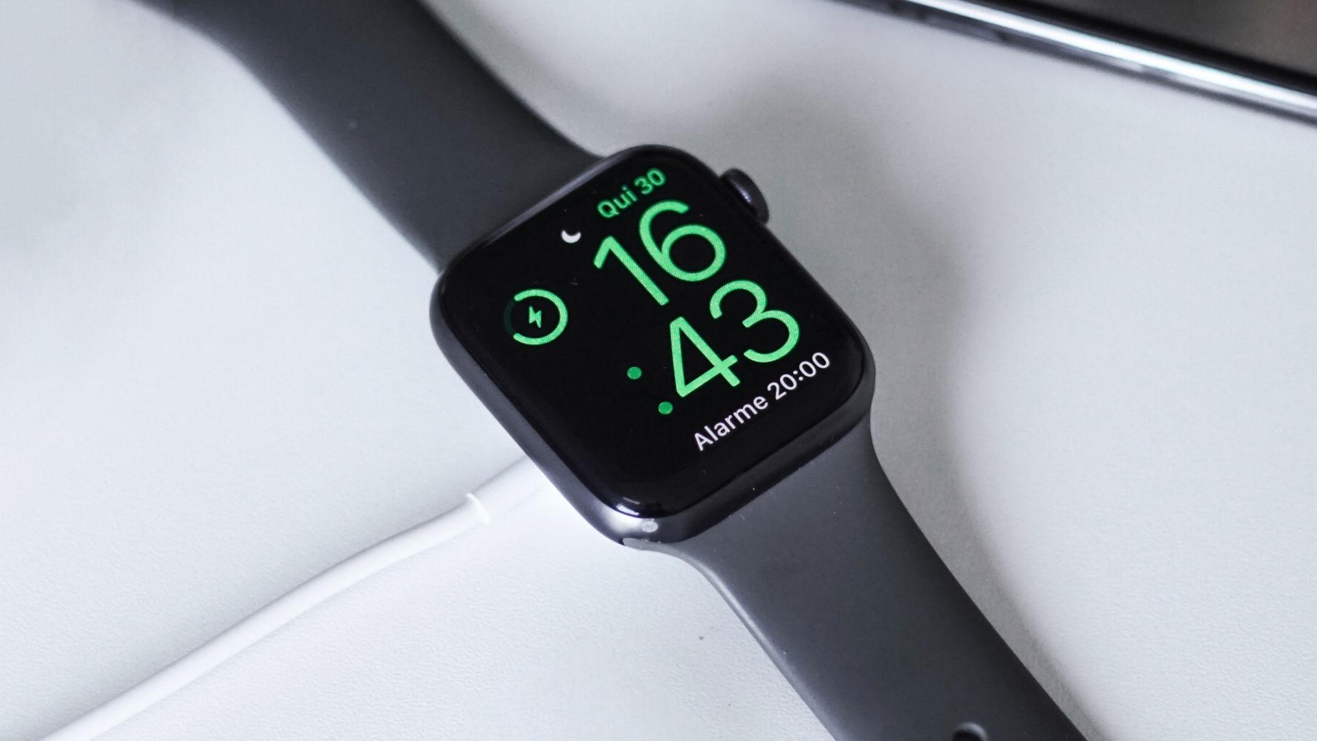 Vous voulez que votre Apple Watch dure plus longtemps ?  Activer cette fonction – SMARTmania.cz