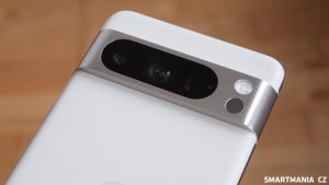 Google Pixel 8 Pro, detail na fotomodul