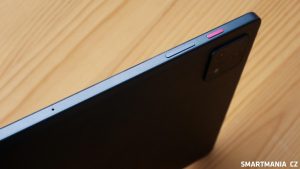 T-Mobile T Tablet z pravé strany