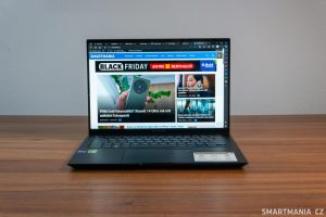 Web Smartmania.cz zobrazený na notebooku Asus Zenbook Pro 14 OLED