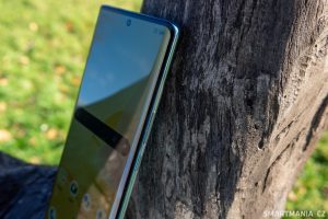 Zaoblení displeje u Blackview A200 Pro