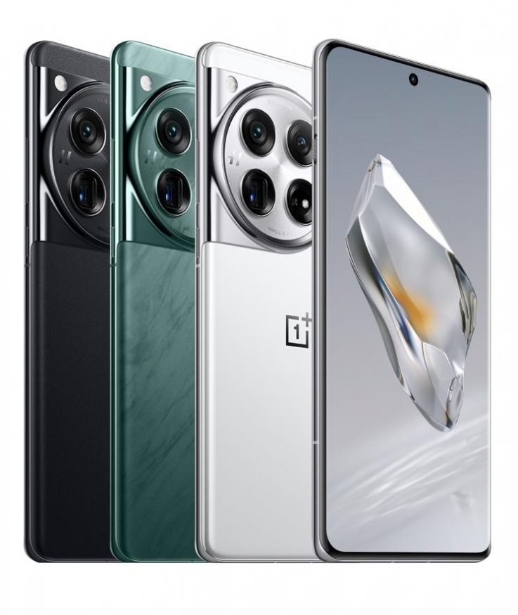 OnePlus 12 na uniklém tiskovém snímku ve třech barvách