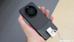 Huawei Mate 60 Pro v černé