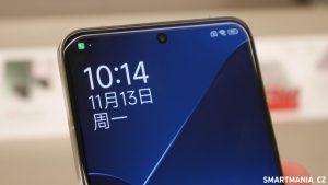 Xiaomi 14, detail na horní hranu
