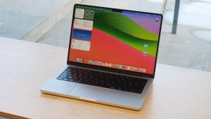 MacBook Pro M3 v akci