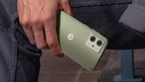 Motorola Moto G54 Power Edition v zelené barvě
