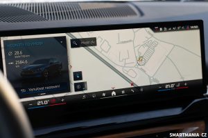 Integrovaná navigace se postará o plánování jízdy včetně zastávek na nabíjení