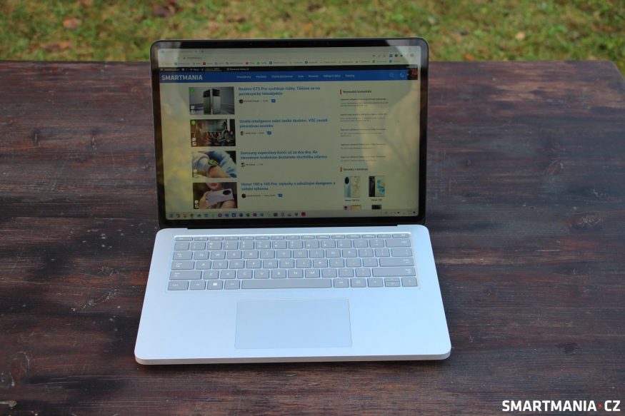Surface Laptop Studio 2