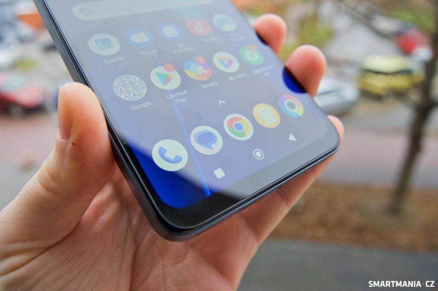 Chytrý telefon Poco C65 v modré barvě Chytrý telefon Poco C65 v modré barvě