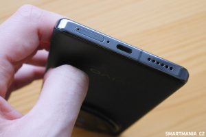Vivo X100 Pro ze všech stran
