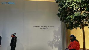 Apple Store na Páté Avenue připravující se na start prodeje Vision Pro