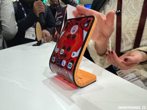 Telefon Motorola s ohebným displejem na MWC 2024