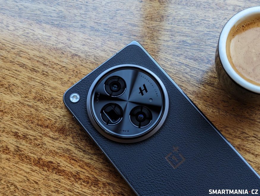 OnePlus Open – zadní strana