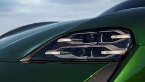 Porsche Taycan Cross Turismo (2024)