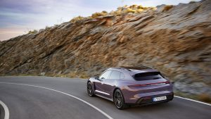 Porsche Taycan Sport Turismo (2024)