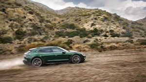 Porsche Taycan Cross Turismo (2024)