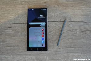 Samsung Galaxy S24 Ultra a pero S Pen