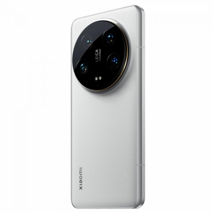 Xiaomi 14 Ultra v bílé barvě
