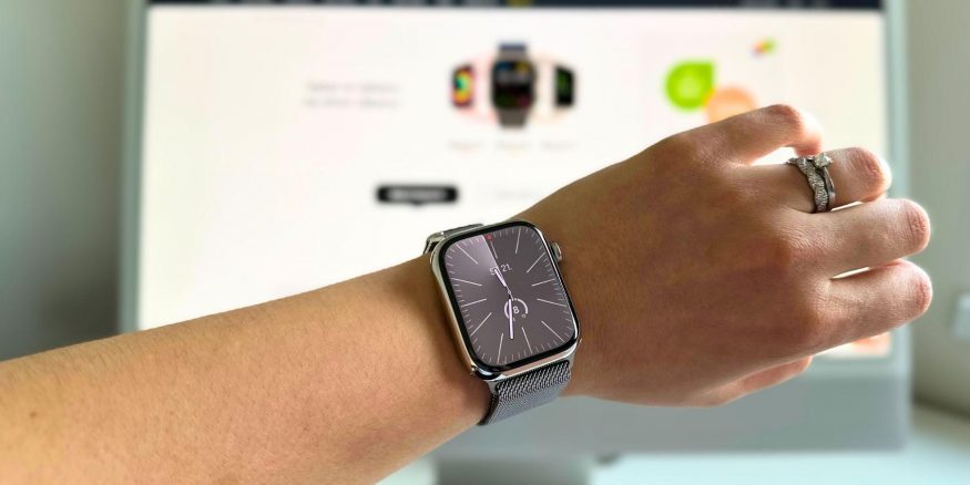 Chytré hodinky Apple Watch 9 45 mm