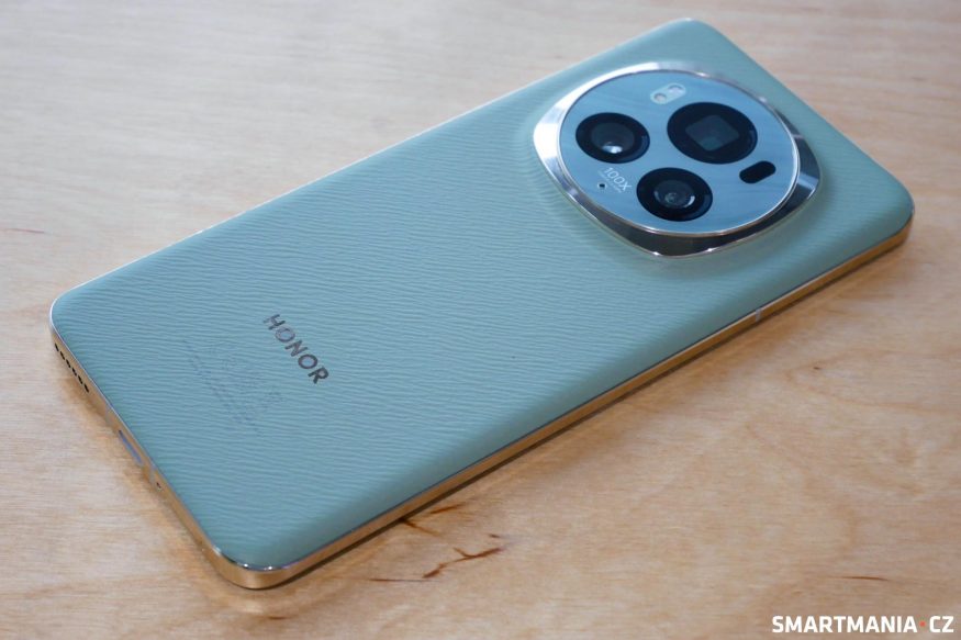 Honor Magic 6 Pro ze zadní strany