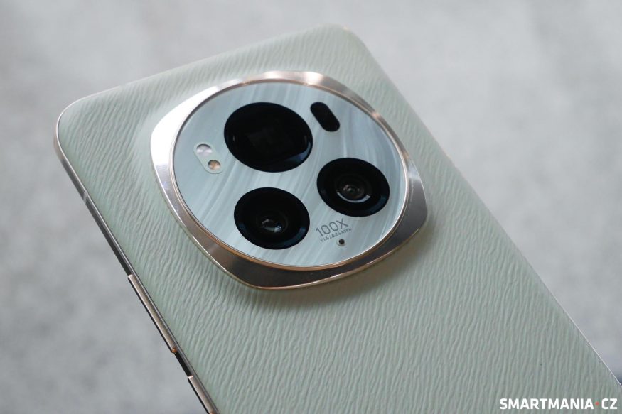 Modul s fotoaparáty smartphonu Honor Magic 6 Pro