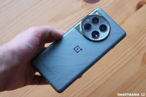 OnePlus 12 ze všech stran
