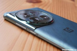 OnePlus 12 ze všech stran