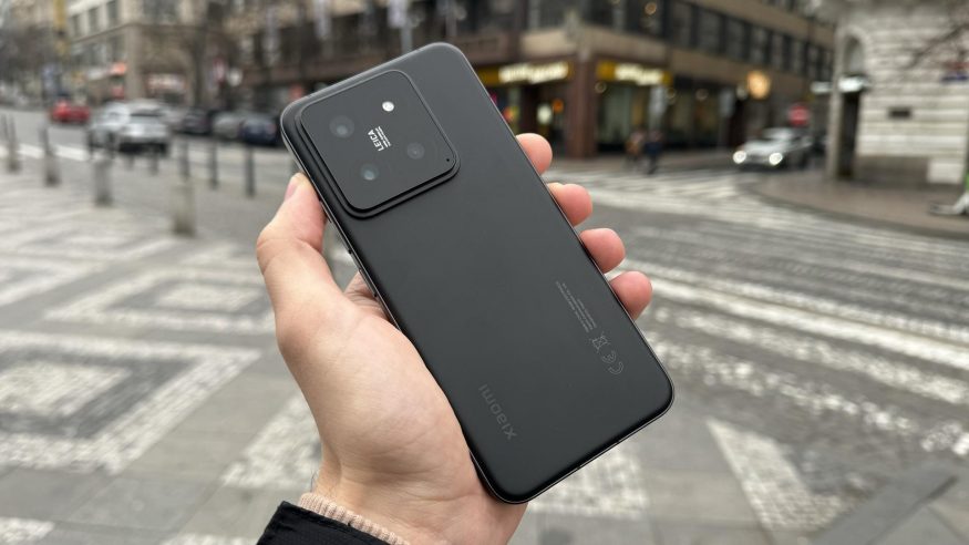 1920 1080 Xiaomi 14 black