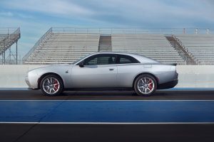 Dodge Charger Daytona na oficiálním snímku