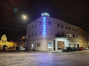 Hlavní fotoaparát Realme 12 Pro – noční režim