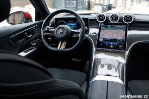 Interiér vozu Mercedes-Benz GLC 300de kupé