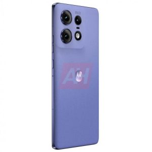 Motorola Edge 50 Pro v modré barvě