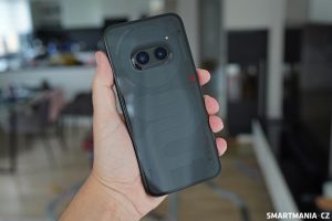 Zadní strana telefonu