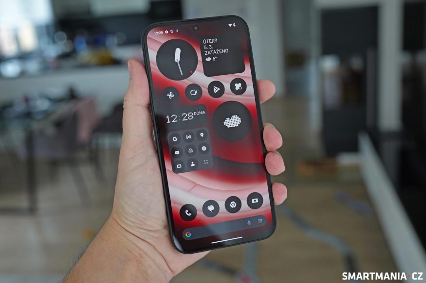 Testujeme Nothing Phone (2a)
