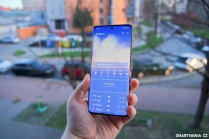 Chytrý telefon Realme 12 Pro 5G v modré barvě
