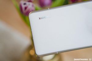 Záda z umělé kůže na Xiaomi 14 Ultra