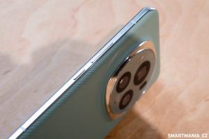Honor Magic 6 Pro ze všech stran