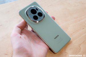 Honor Magic 6 Pro v ruce