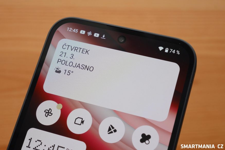 Obrazovka Nothing Phone 2a