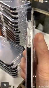 Kovová maketa těla iPhone SE 4. generace