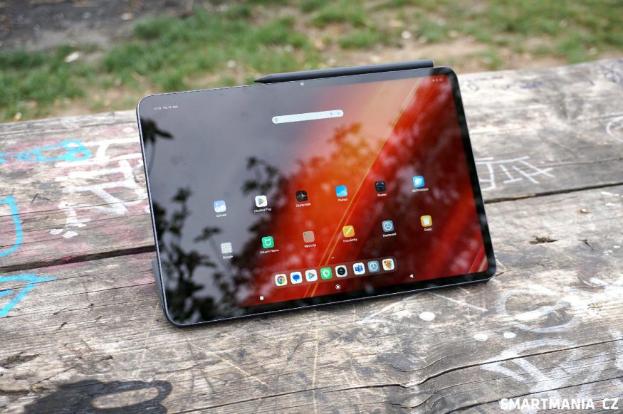 Xiaomi Pad 6S Pro se drží minimalistických linií, které nestárnou Xiaomi Pad 6S Pro se drží minimalistických linií, které nestárnou