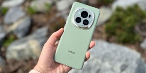 Chytrý telefon Honor Magic 6 Pro v zelené barvě
