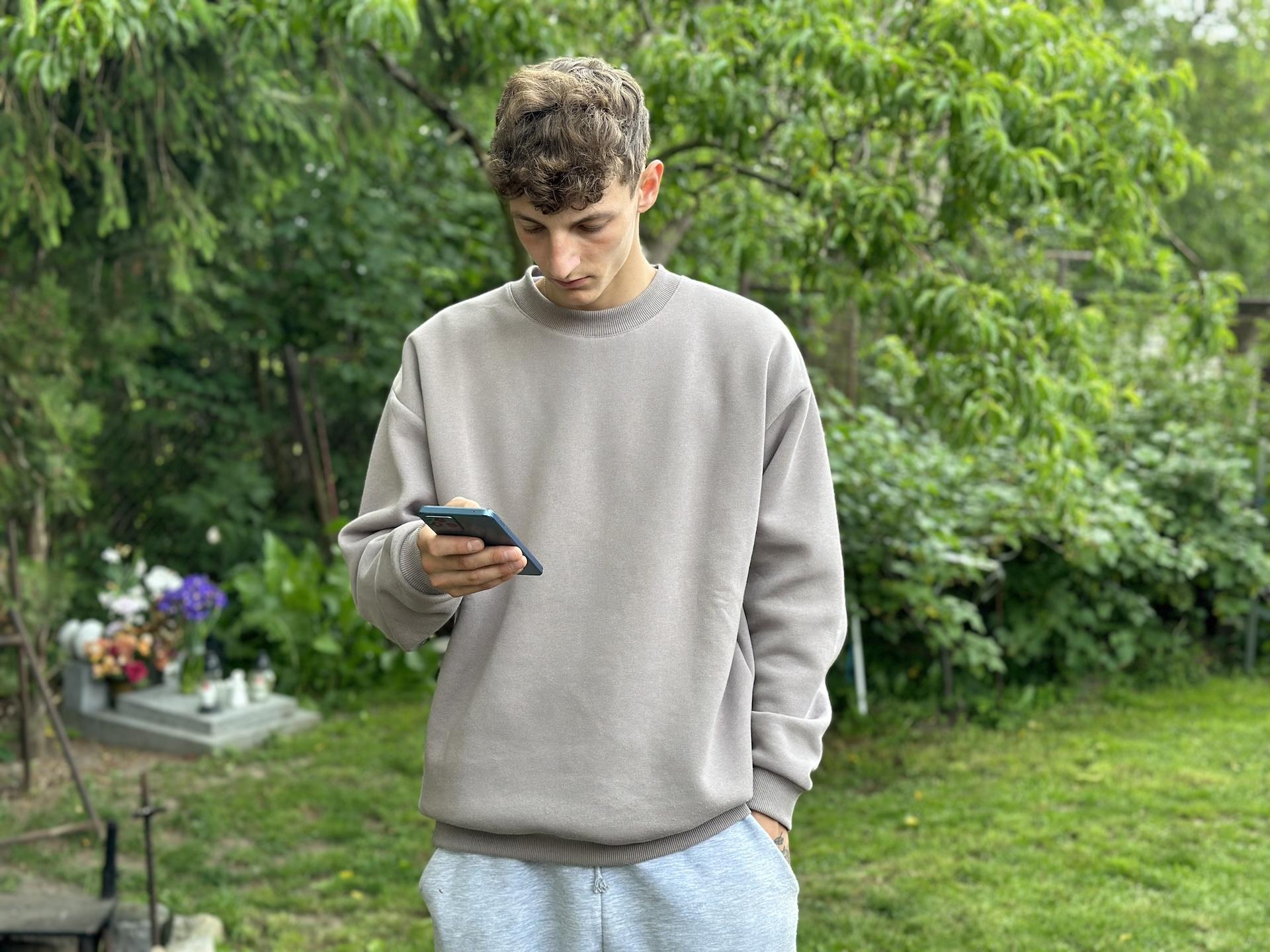 iPhone 14 Pro Max (portrét, 24 mm, 2×)